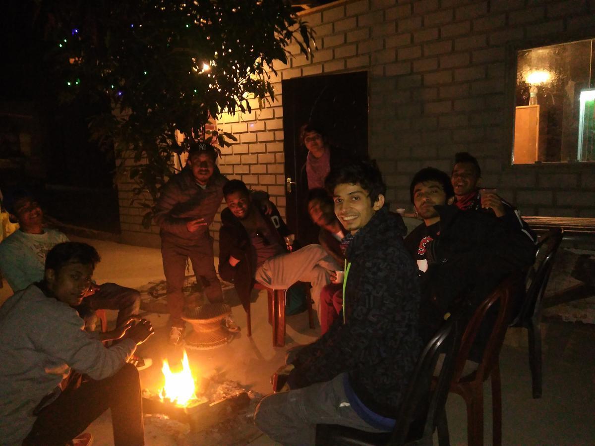 Isabella Hostel Shillong Luaran gambar