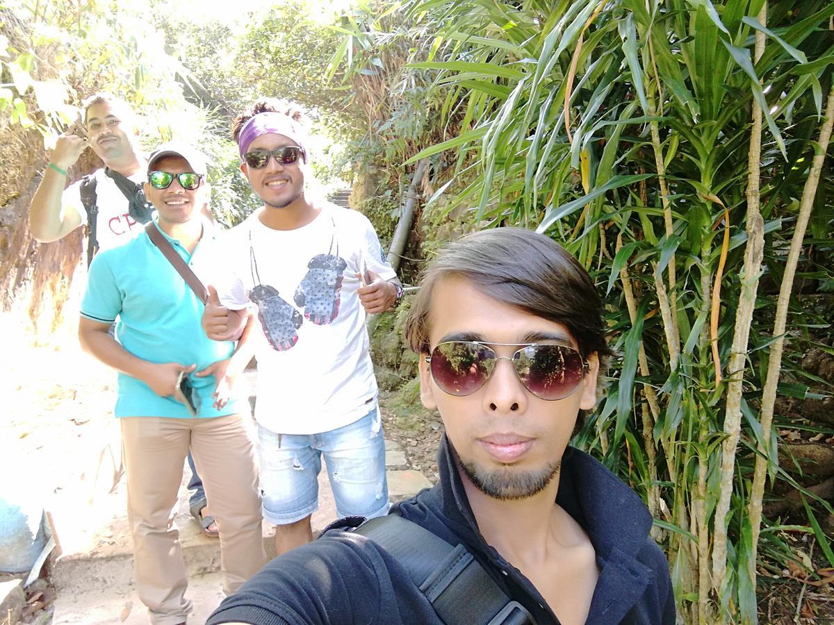 Isabella Hostel Shillong Luaran gambar