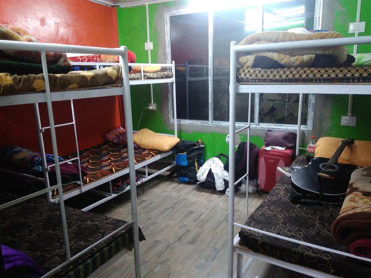 Isabella Hostel Shillong Luaran gambar